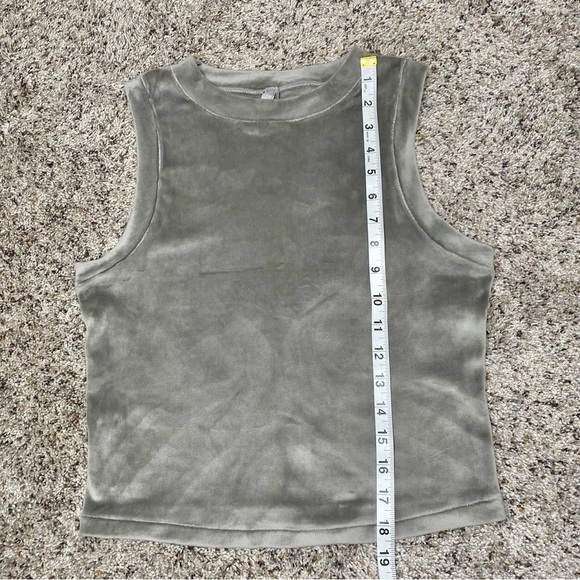 SKIMS Velour Crewneck Sleeveless Tank Top in Smoke Grey Large - Picture 9 of 9